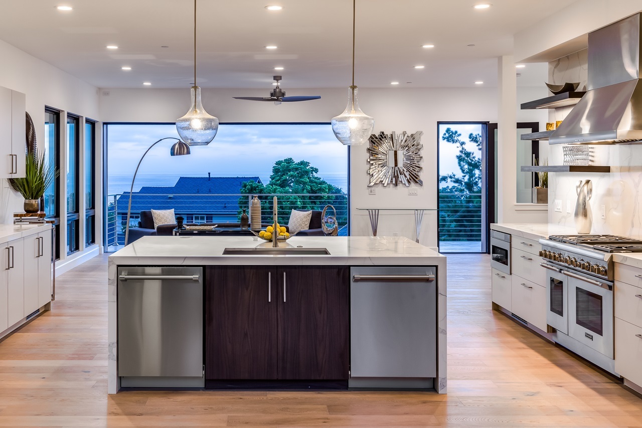 5831 Folsom Drive La Jolla, CA 92037 - Photo 11 of 25