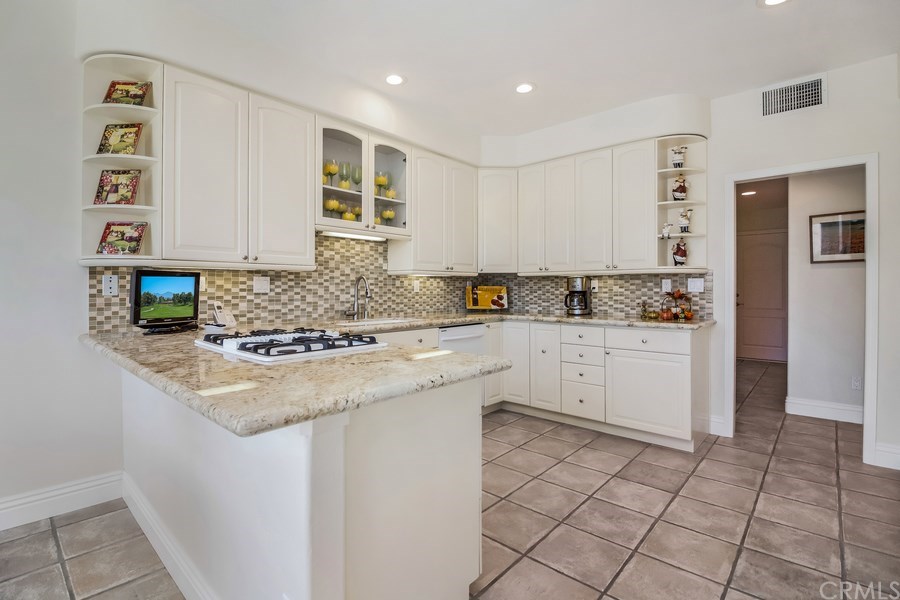 84 Pienza Laguna Niguel, CA 92677 - Photo 17 of 55