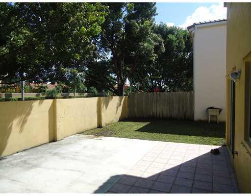 16435 Southwest 96th Terrace Miami, FL 33196 - Photo 6 of 6