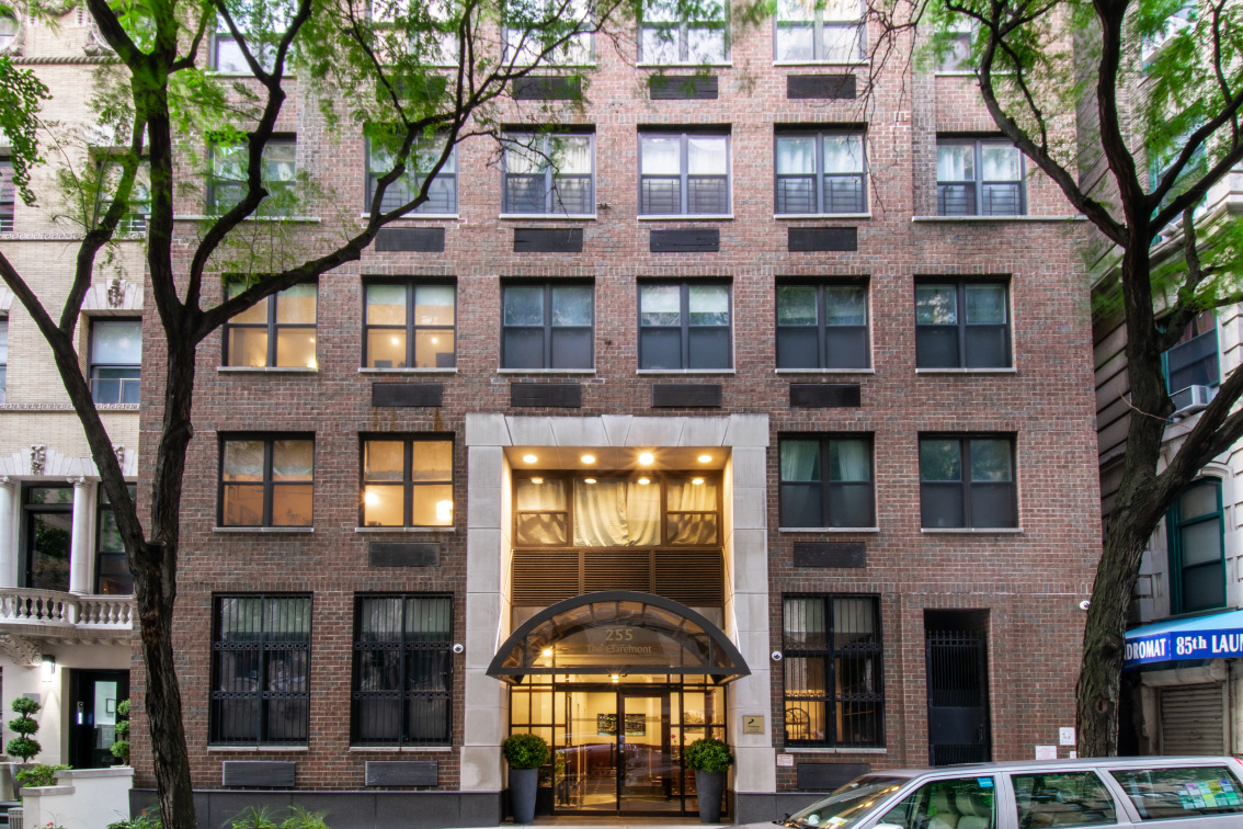 Claremont Condominium 255 W 85th St, Manhattan, NY 10024 - Photo 2 of 6