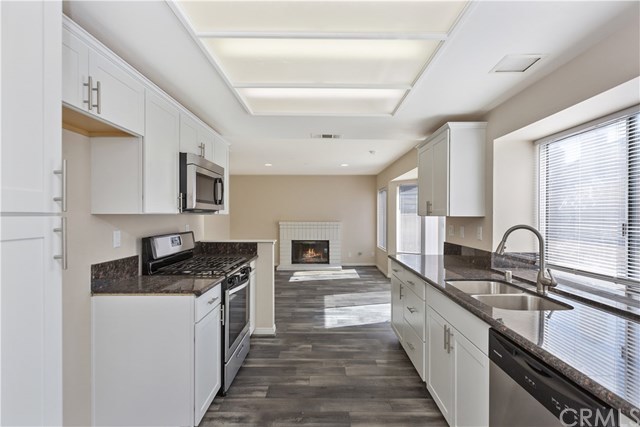 30470 Bayport Lane Menifee, CA 92584 - Photo 7 of 21