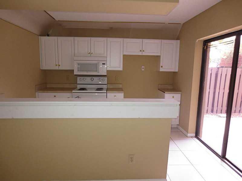 8049 Boca Rio Drive, Unit 8049 Boca Raton, FL 33433 - Photo 4 of 14