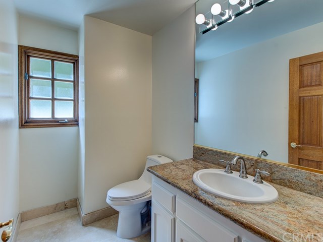 7 Sunpeak Irvine, CA 92603 - Photo 22 of 32