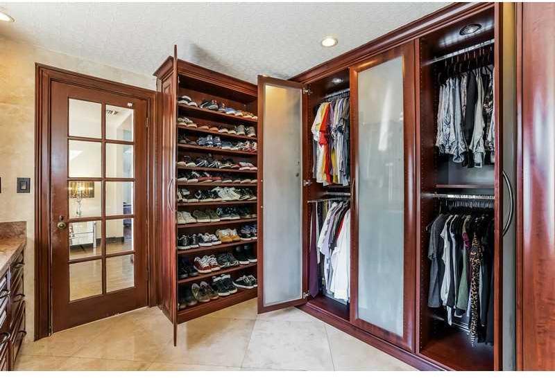 1437 Biscaya Drive Surfside, FL 33154 - Photo 13 of 26