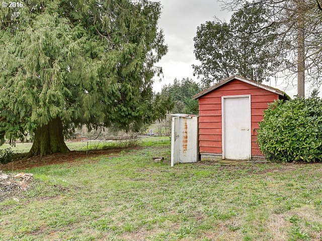 21234 Northwest Phillips Road Hillsboro, OR 97124 - Photo 21 of 32 Gallery Image 21