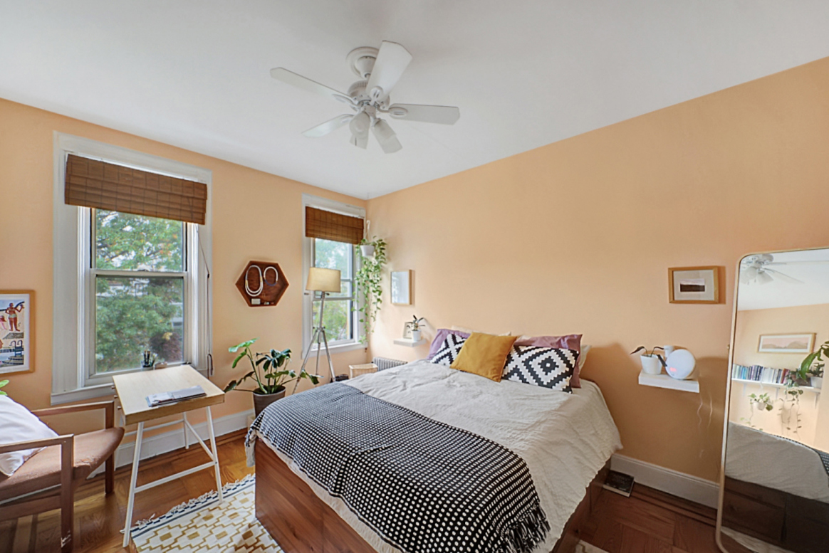 49 Russell Street, Unit 3 Brooklyn, NY 11222 - Photo 1 of 6