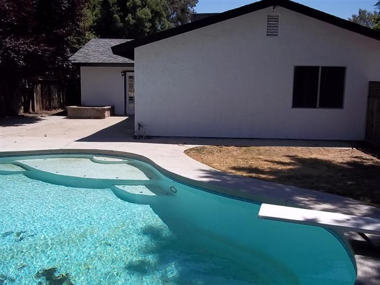 4404 Thatch Avenue Bakersfield, CA 93313 - Photo 16 of 20