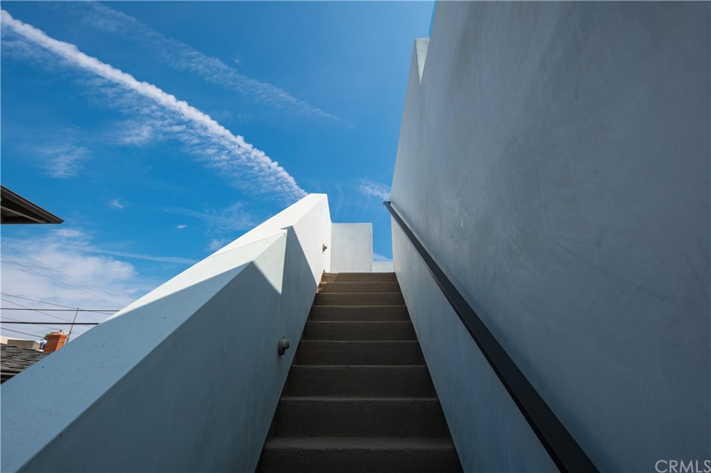 801 Ocean Drive Hermosa Beach, CA 90254 - Photo 39 of 42