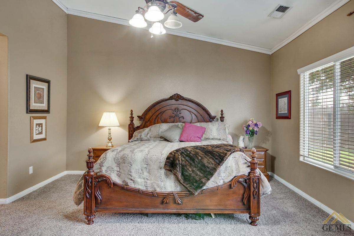 3601 Campfire Drive Bakersfield, CA 93312 - Photo 26 of 40