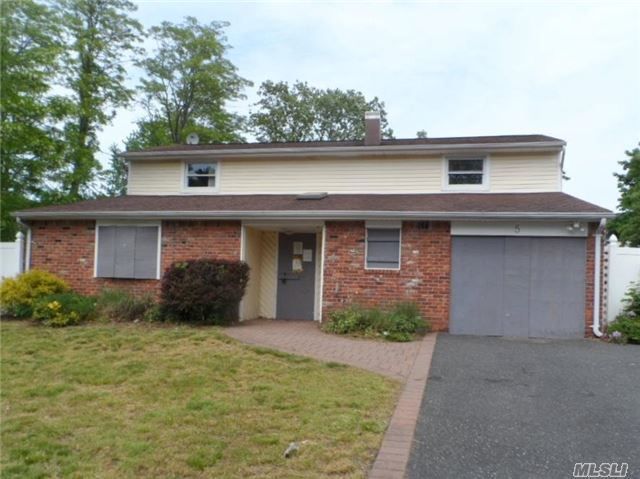 5 Pontiac Road Selden, NY 11784 - Photo 1 of 1 Gallery Image 1
