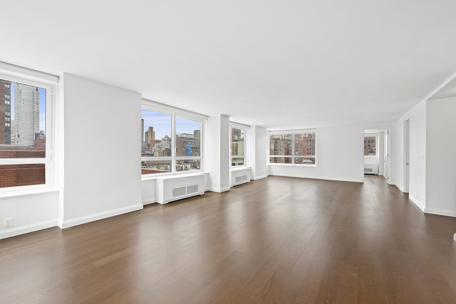 200 East 94th Street, Unit 1109 Manhattan, NY 10128 - Photo 2 of 20