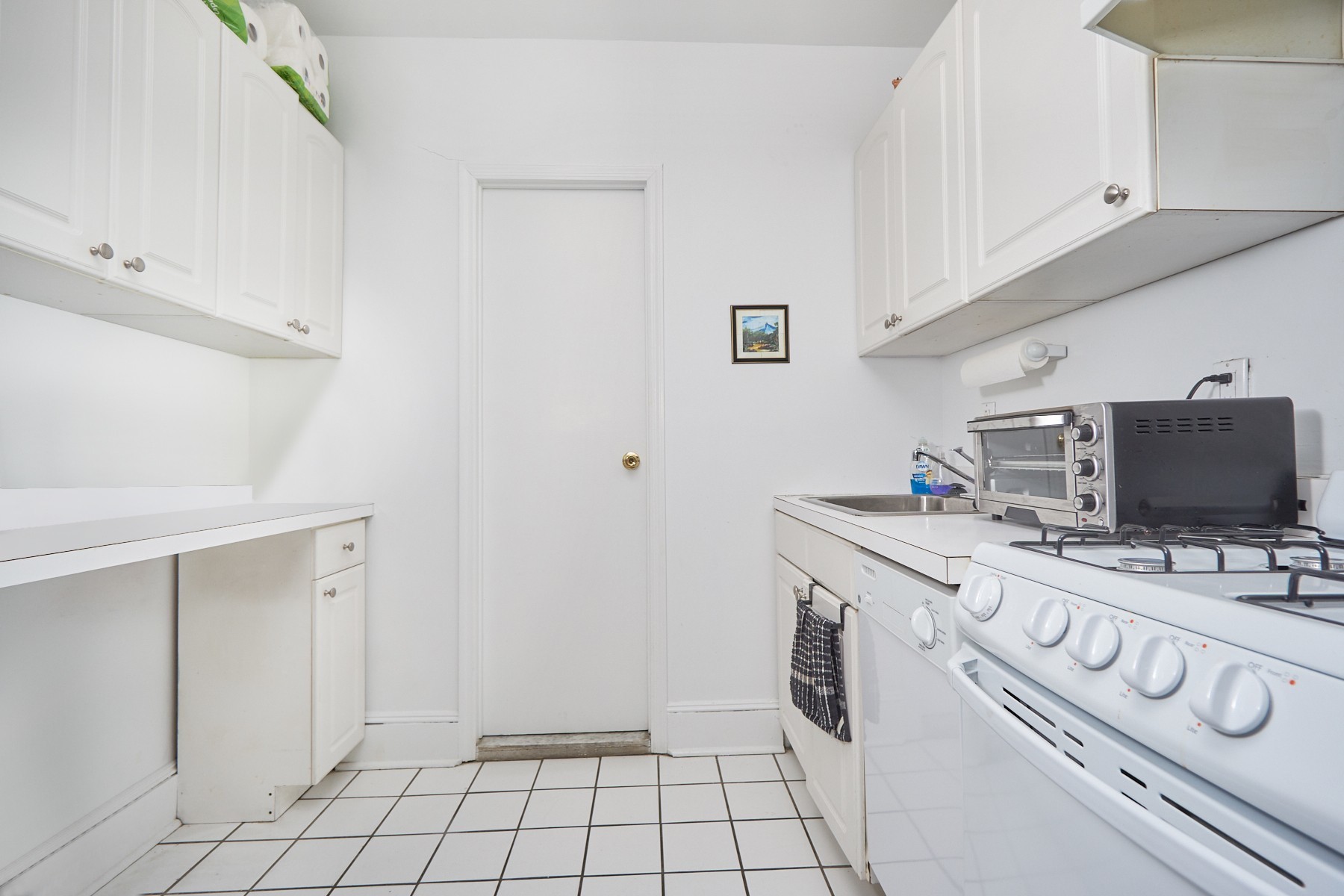 1273 3rd Avenue, Unit 19 Manhattan, NY 10021 - Photo 2 of 5