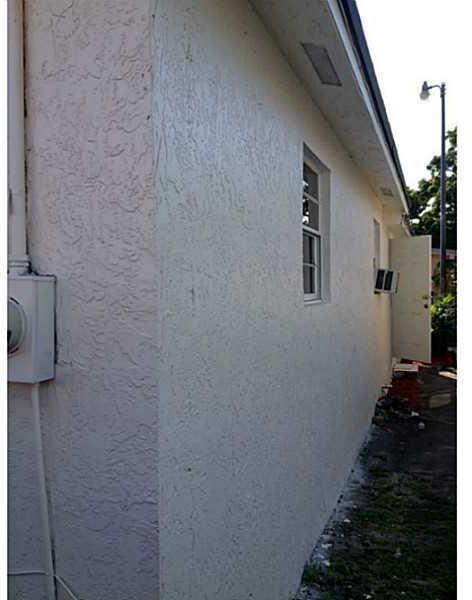 2971 Southwest 16th Terrace, Unit 6 Miami, FL 33145 - Photo 18 of 35