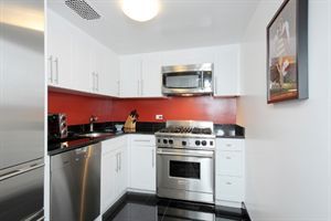 120 East 90th Street, Unit 12F Manhattan, NY 10128 - Photo 2 of 5