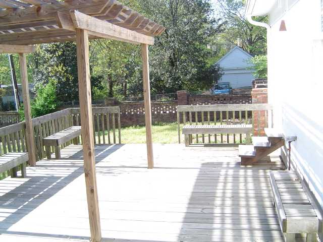 210 South Yates Road Memphis, TN 38120 - Photo 8 of 8 Awesome Deck off Breakfast Room and Greatroom - Pefect for outdoor parties.