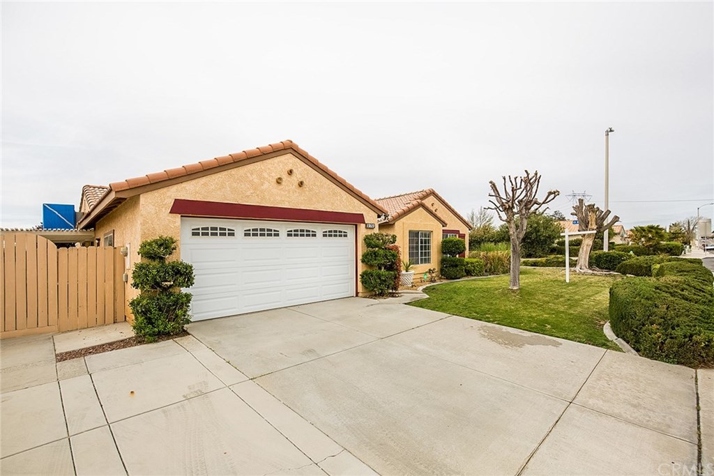 13615 Luna Road Victorville, CA 92392 - Photo 1 of 1 Gallery Image 1