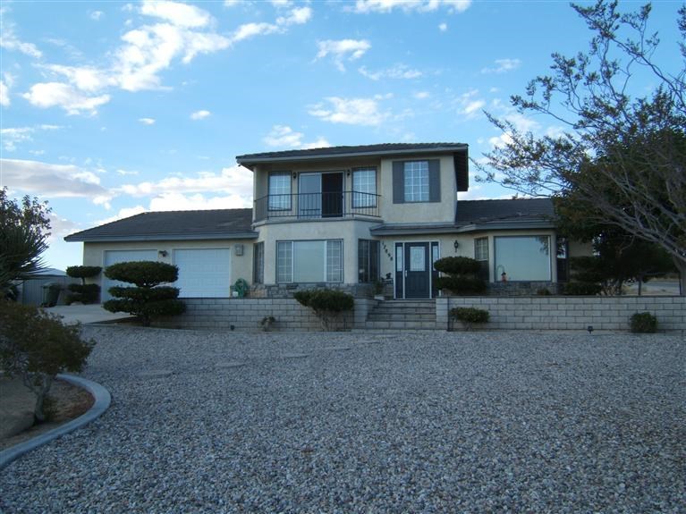 17898 Ohna Road Apple Valley, CA 92307 - Photo 2 of 42