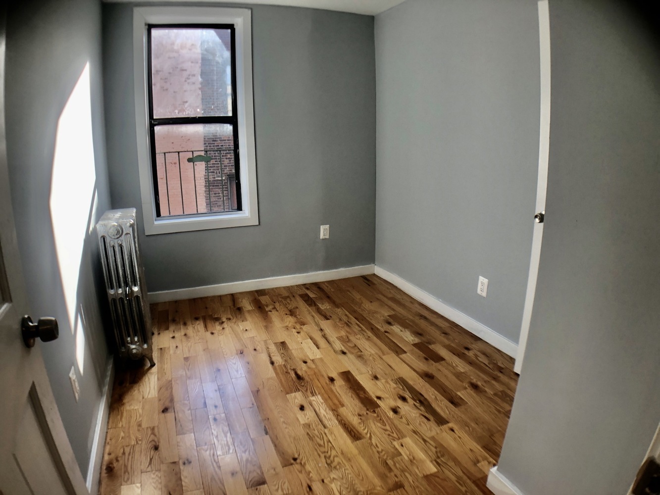 24 Thayer Street, Unit 3F Manhattan, NY 10040 - Photo 4 of 9