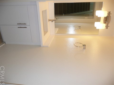 81 Savannah Lake Forest, CA 92630 - Photo 9 of 43