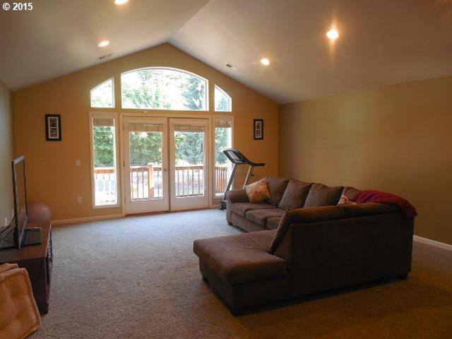 29639 Southeast Lusted Road Gresham, OR 97080 - Photo 10 of 15