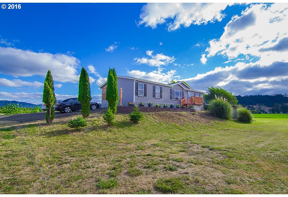 254 Labrie Road Roseburg, OR 97471 - Photo 22 of 23 Gallery Image 22