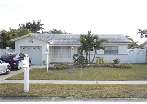 22790 Southwest 56th Avenue Boca Raton, FL 33433 - Photo 1 of 10