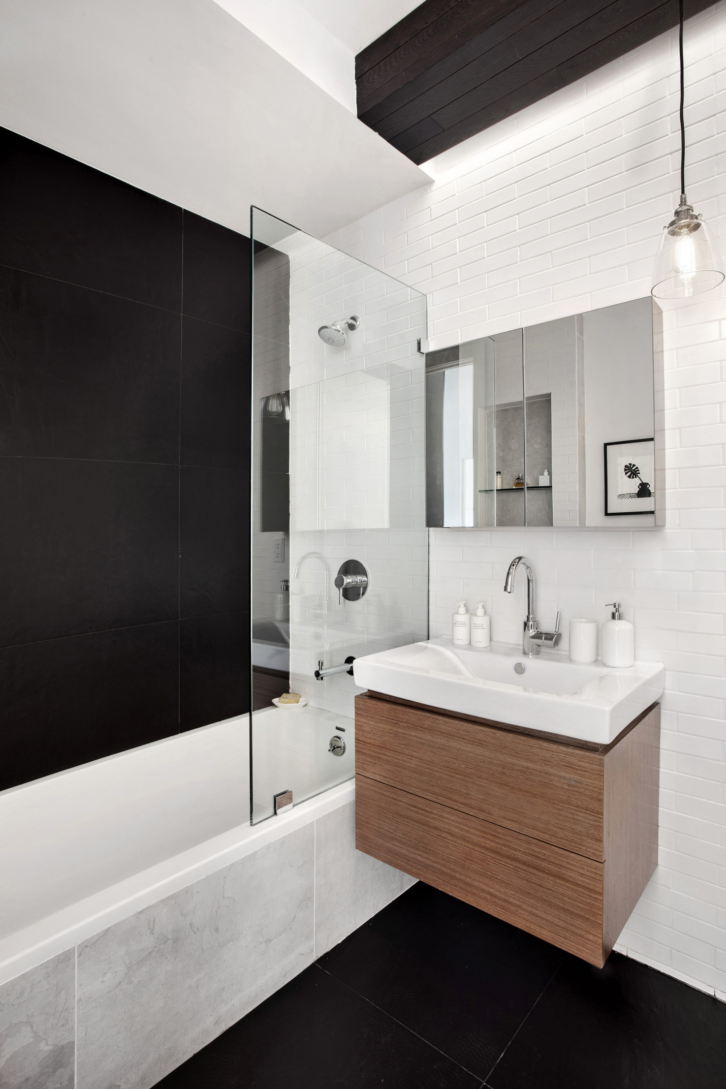 313 Saint Marks Avenue, Unit 3M Brooklyn, NY 11238 - Photo 5 of 10