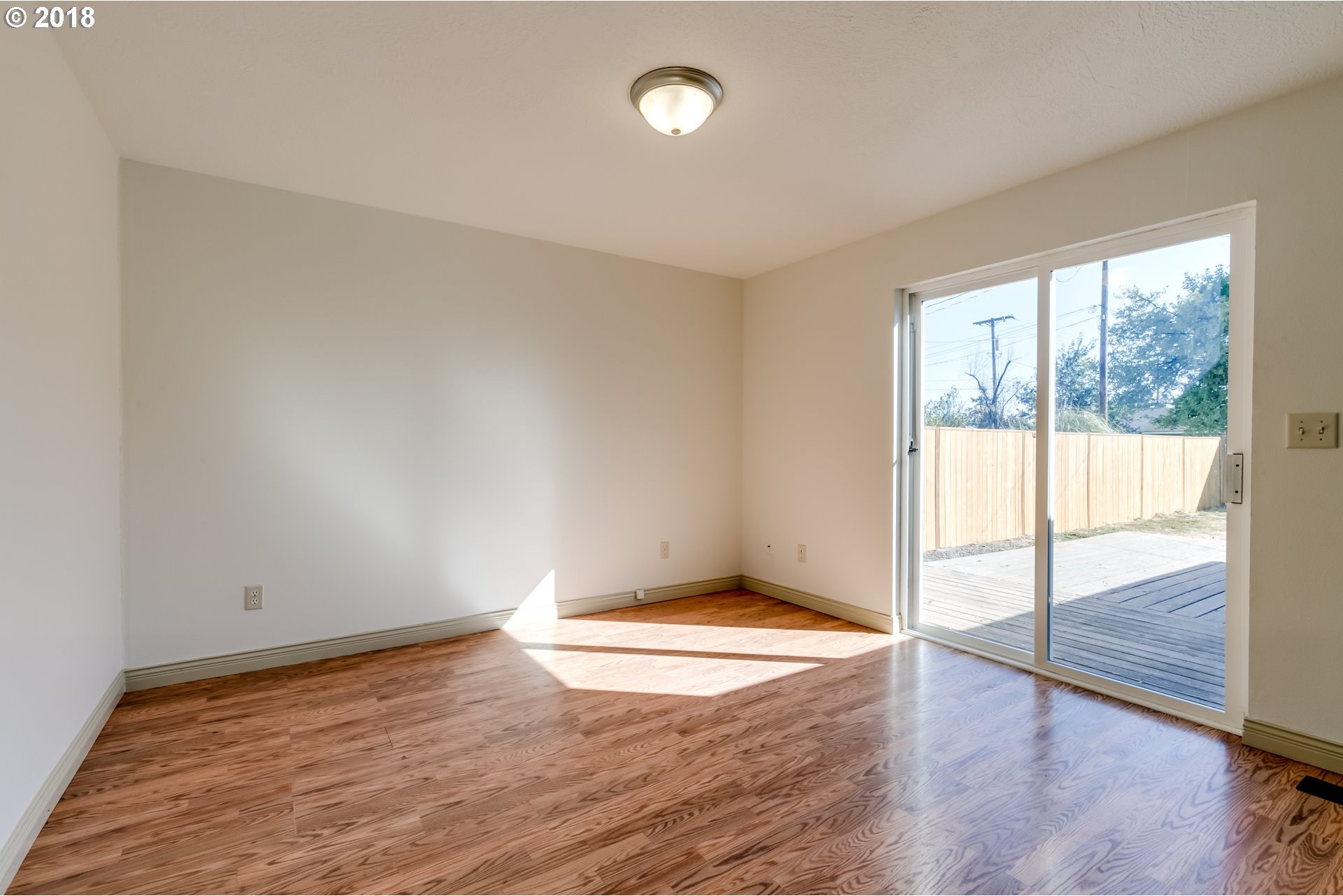 523 22nd Street Springfield, OR 97477 - Photo 17 of 32