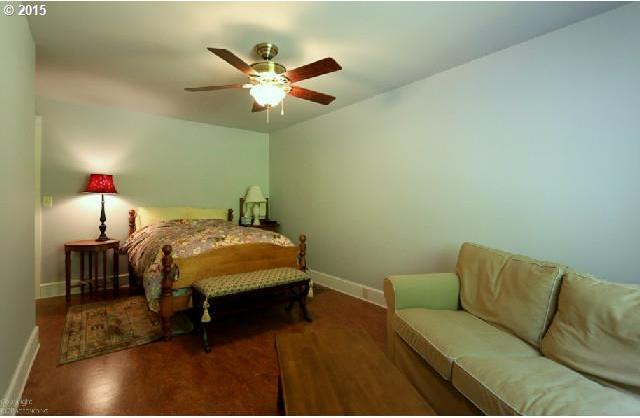 522 Upper Lakeview Road White Salmon, WA 98672 - Photo 24 of 32 Gallery Image 24