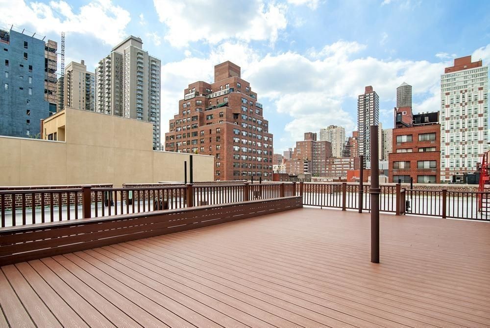 1420 York Avenue, Unit 2D Manhattan, NY 10021 - Photo 10 of 12