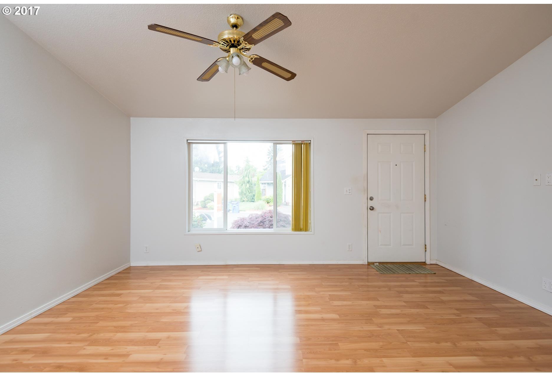505 Northeast Mariners Loop Portland, OR 97211 - Photo 6 of 20 Gallery Image 6