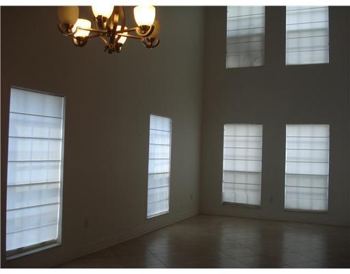 15834 Southwest 101st Street Miami, FL 33196 - Photo 5 of 19