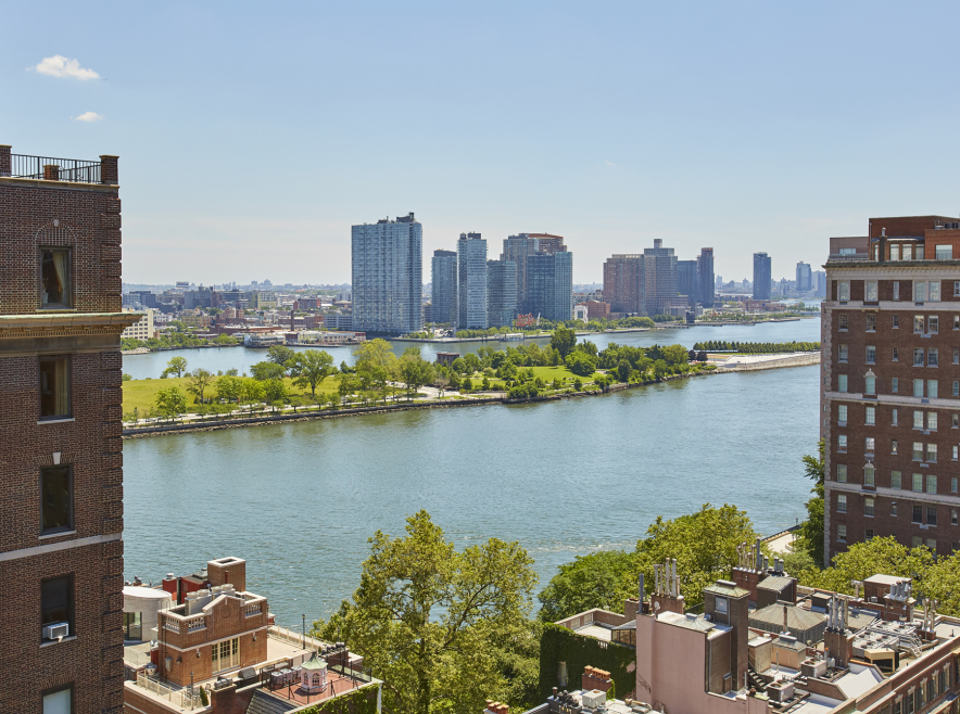 30 Sutton Place, Unit 14C Manhattan, NY 10022 - Photo 3 of 10