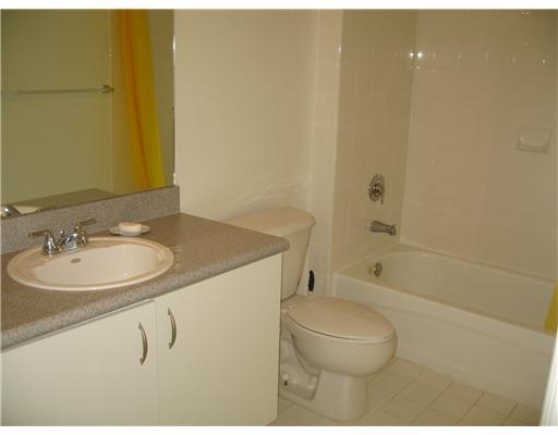 816 Northwest 11th Street, Unit 1006 Miami, FL 33136 - Photo 6 of 8