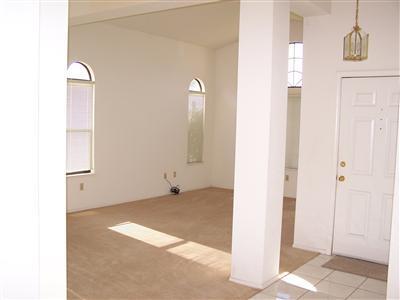 4511 Noella Road Bakersfield, CA 93313 - Photo 7 of 9 Gallery Image 7