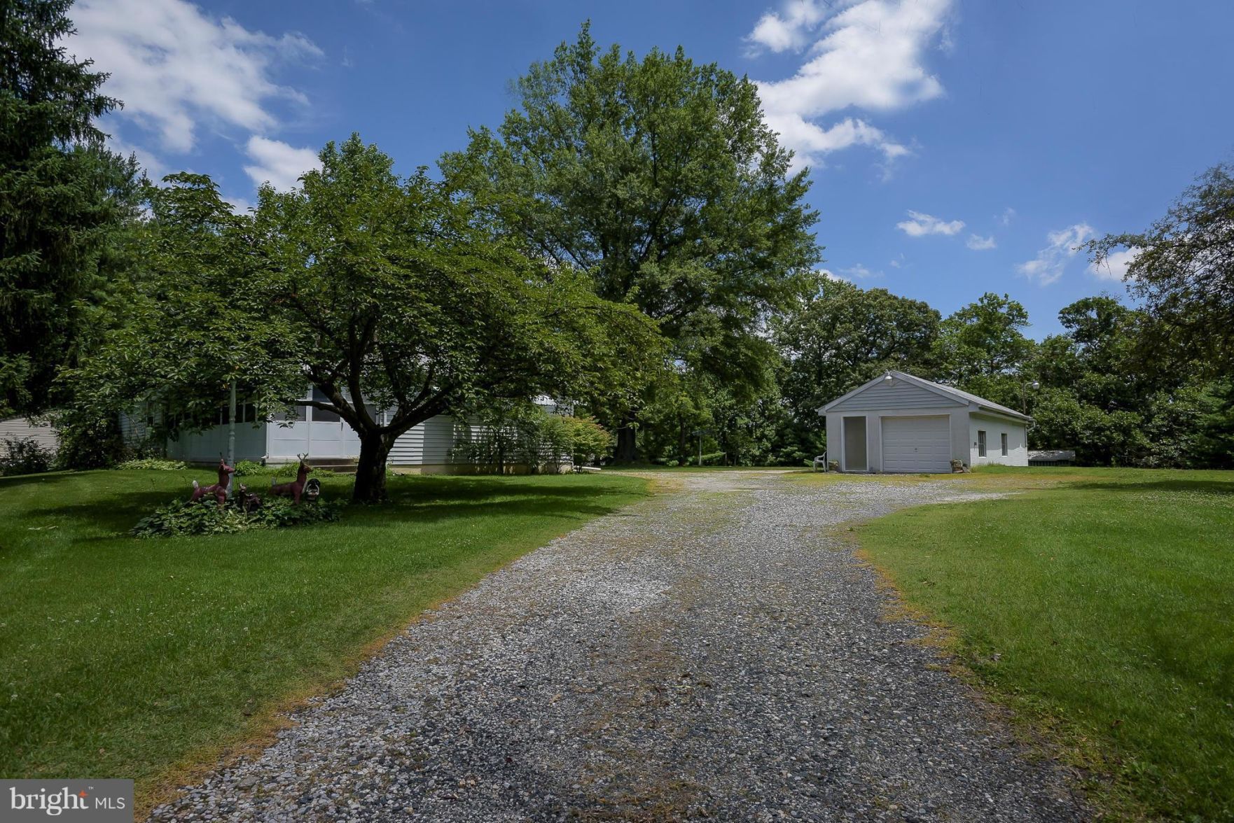 9039 Dumhart Road Laurel, MD 20723 - Photo 3 of 26 Gallery Image 3