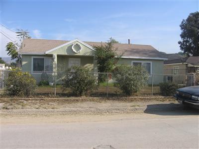 10200 Stonehurst Avenue Sun Valley, CA 91040 - Photo 1 of 5