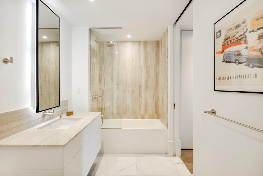 429 Kent Avenue, Unit 804 Brooklyn, NY 11249 - Photo 9 of 12