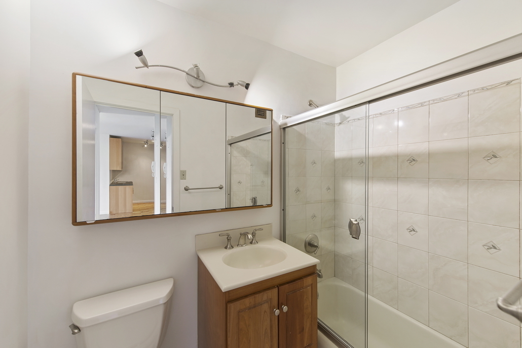 77 7th Avenue, Unit 6K Manhattan, NY 10011 - Photo 5 of 7