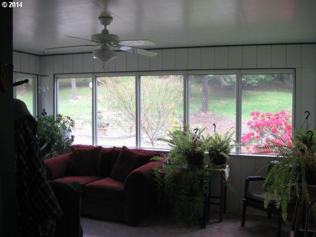 3436 Cleveland Hill Road Roseburg, OR 97471 - Photo 7 of 15 Gallery Image 7