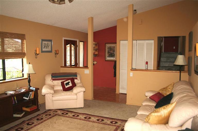 26201 Plateau Way Tehachapi, CA 93561 - Photo 4 of 20