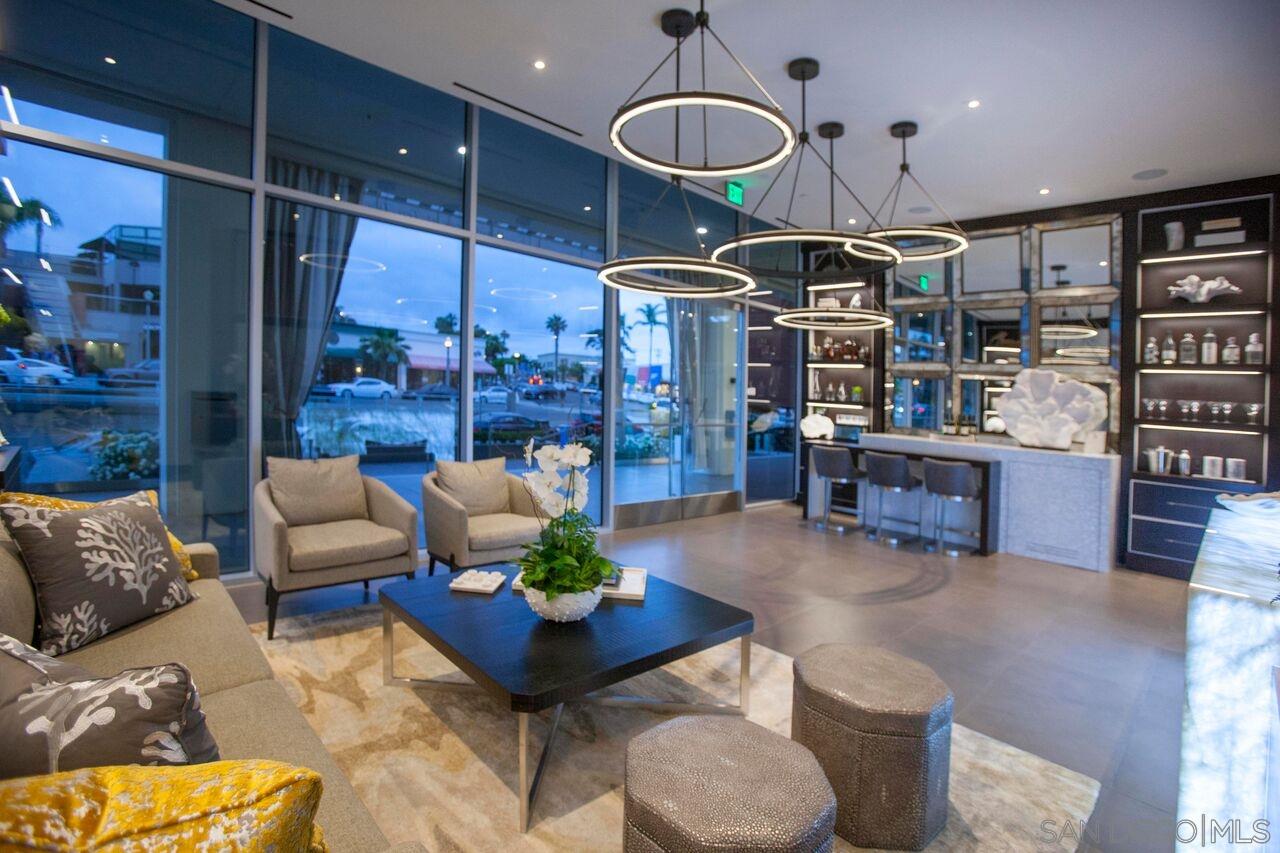 1020 Prospect Street, Unit 202 La Jolla, CA 92037 - Photo 8 of 12