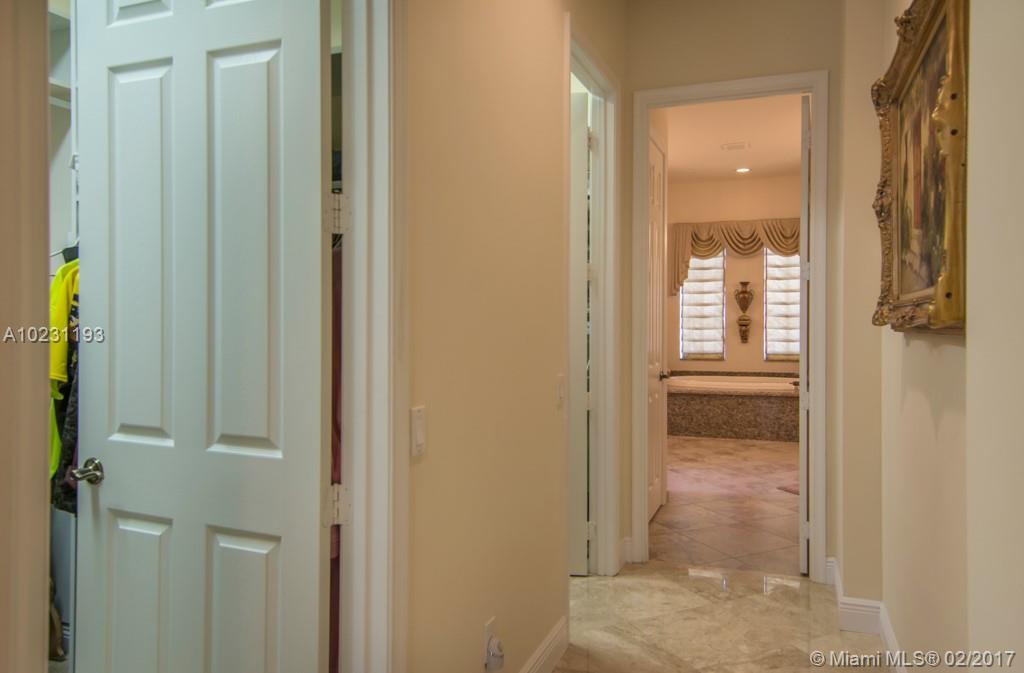 9946 Vía Bernini Lake Worth, FL 33467 - Photo 33 of 35