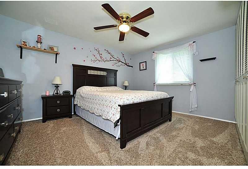 214 Baintree Road Coraopolis, PA 15108 - Photo 10 of 20 Gallery Image 10