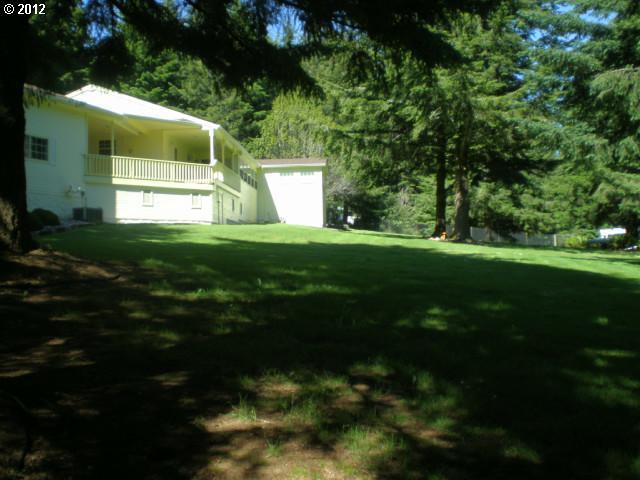 126 Winchuck River Road Brookings, OR 97415 - Photo 5 of 16 Gallery Image 5