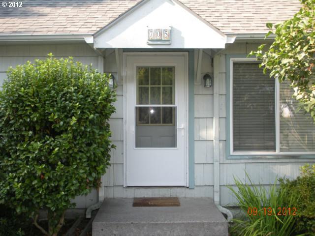 705 Main Street Fairview, OR 97024 - Photo 2 of 16 Gallery Image 2