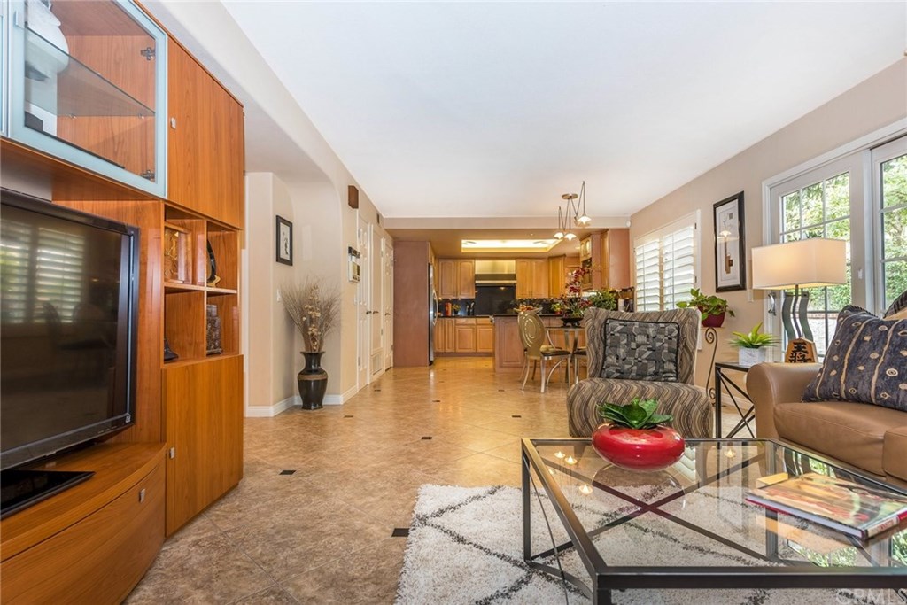 10 Columbus Irvine, CA 92620 - Photo 19 of 57