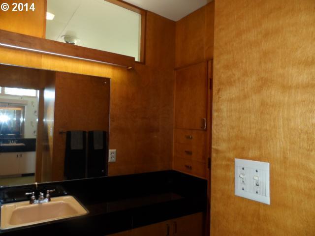101 Spring Avenue La Grande, OR 97850 - Photo 16 of 16 Gallery Image 16