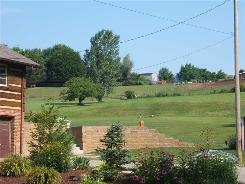 209 Hamtom Road Eighty Four, PA 15330 - Photo 16 of 23