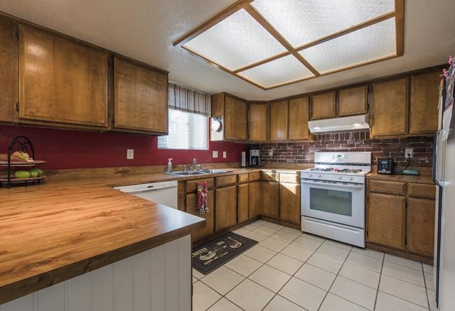 9271 Colorama Way Lakeside, CA 92040 - Photo 7 of 22 Gallery Image 7